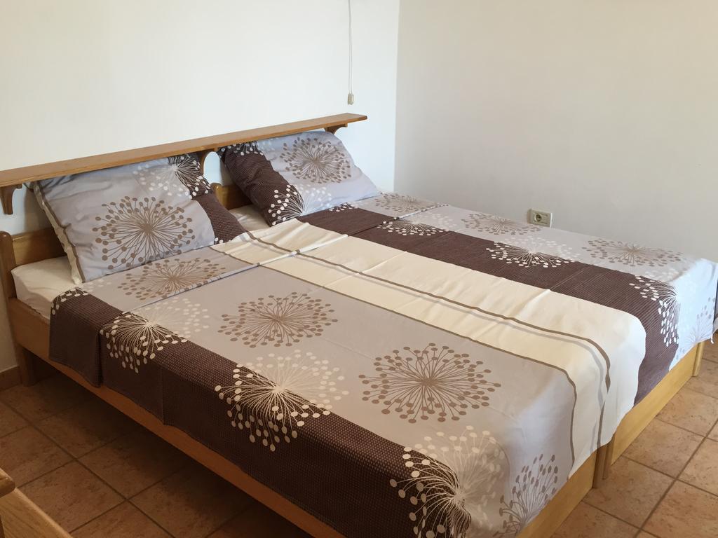 Vera Bed And Breakfast Valica Exterior photo