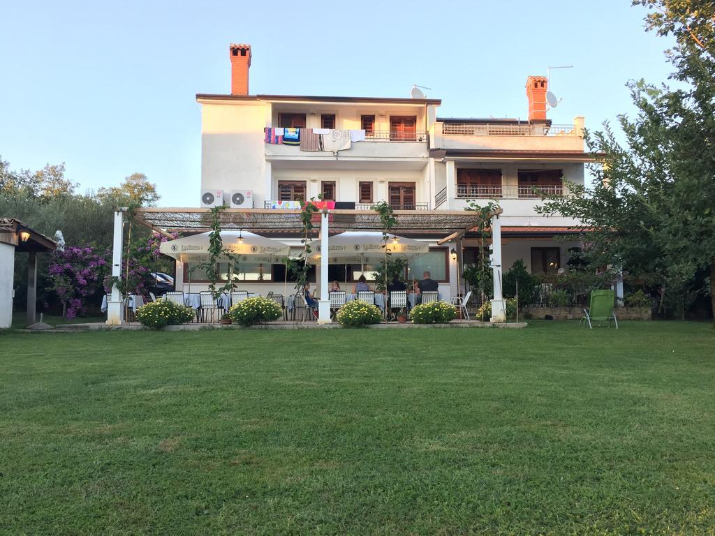 Vera Bed And Breakfast Valica Exterior photo